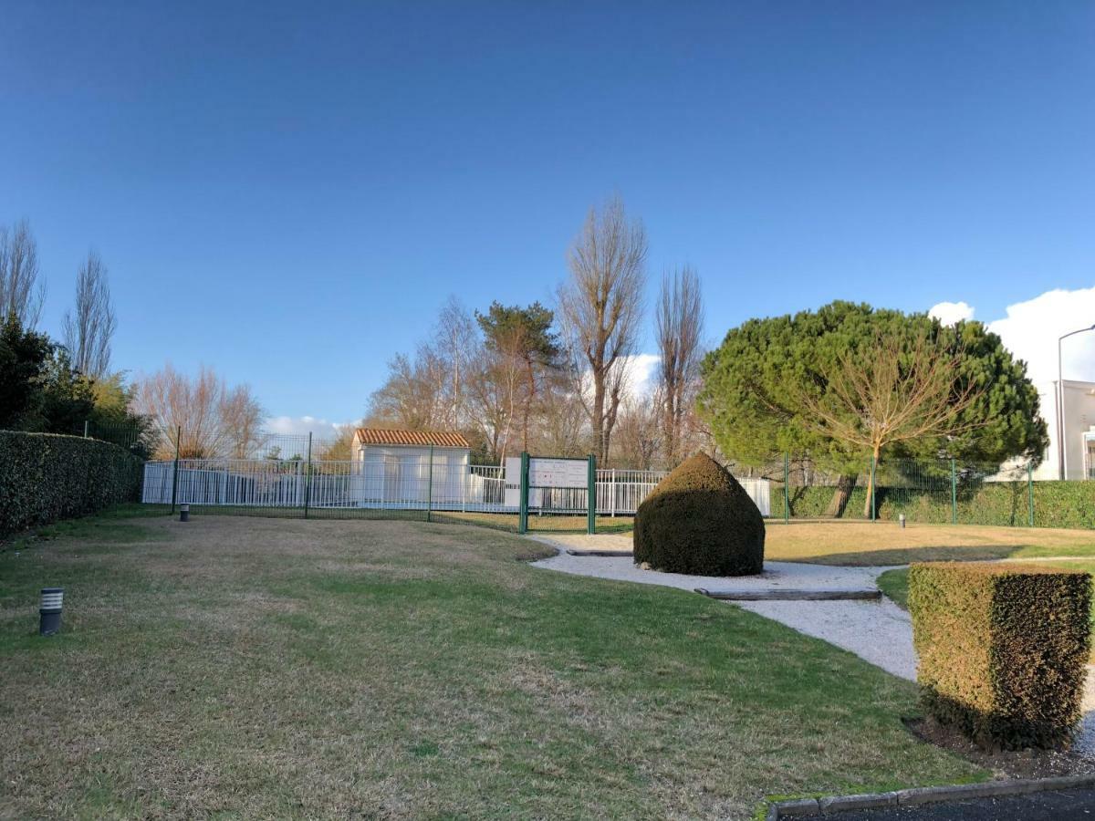 Appartement Spacieux A Pontaillac, Proche Plage Royan Exterior foto